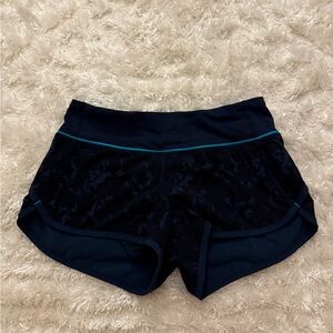 Blue Lululemon Speed up shorts 2.5 inch